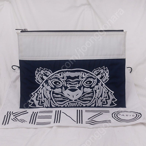 겐조 (KENZO) 컬러블럭 타이거 자수 로고 클러치백