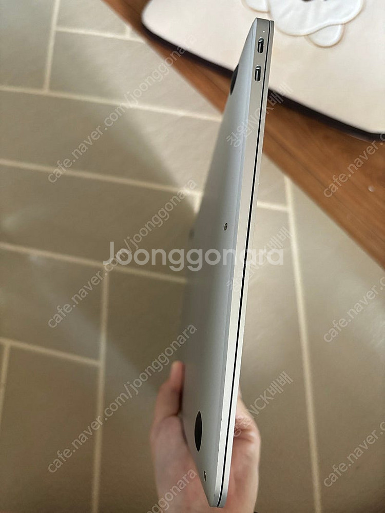 맥북에어M1 251GB--4