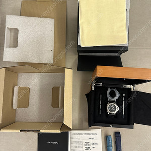 파네라이 섭머저블 Pam682 판매합니다.