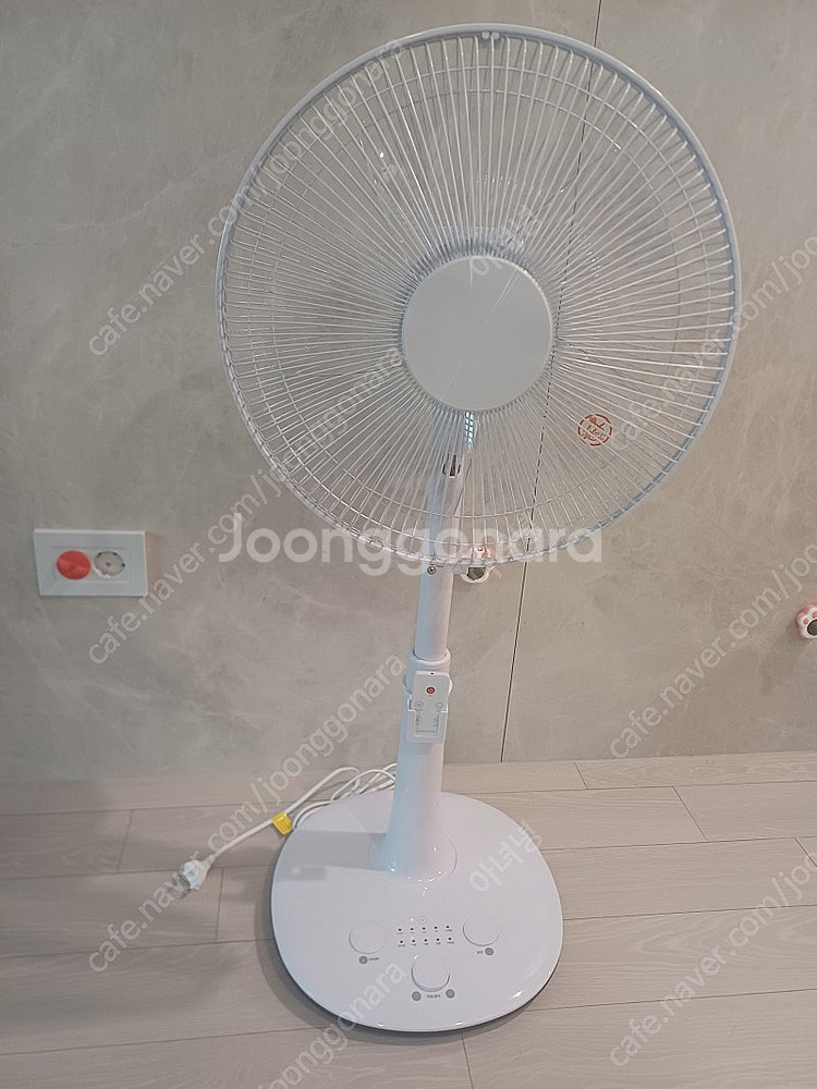 유니맥스 초미풍 발터치 리모컨 스탠드형 선풍기 UMF-...--1