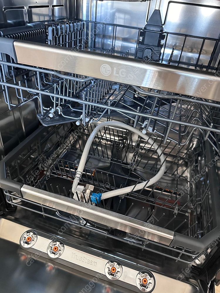 LG 오브제 식기세척기 딥그린 DUBJ2GA 이미지