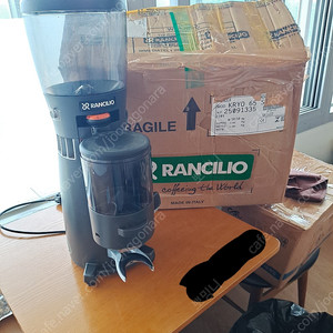 이태리 란실리오 RANCILIO 커피 반자동 그라인더 KRYO 65 ST