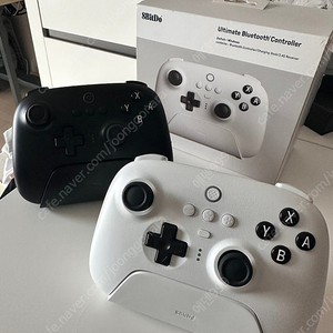 8bitdo 얼티메이트 블루투스ns 화이트&블랙 두개 8얼블