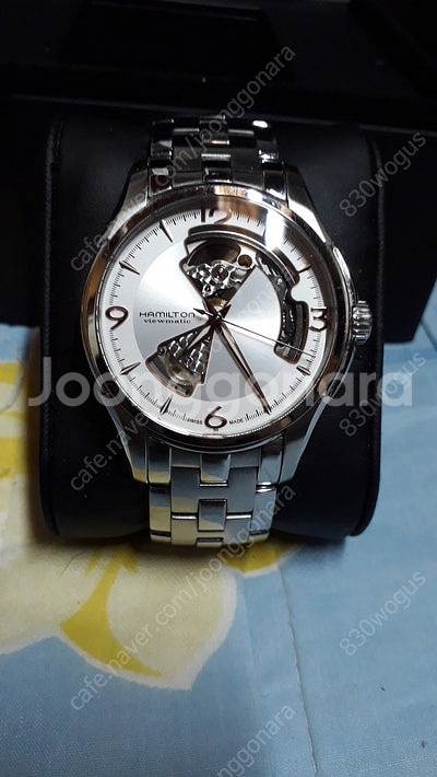 해밀턴 오픈하트 40mm 신형 흰판 판매합니다--2