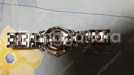 해밀턴 오픈하트 40mm 신형 흰판 판매합니다--4
