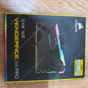 CORSAIR Vengeance RGB PRO 32GB(2x16GB) DDR4-3600 C18 램 팝니다