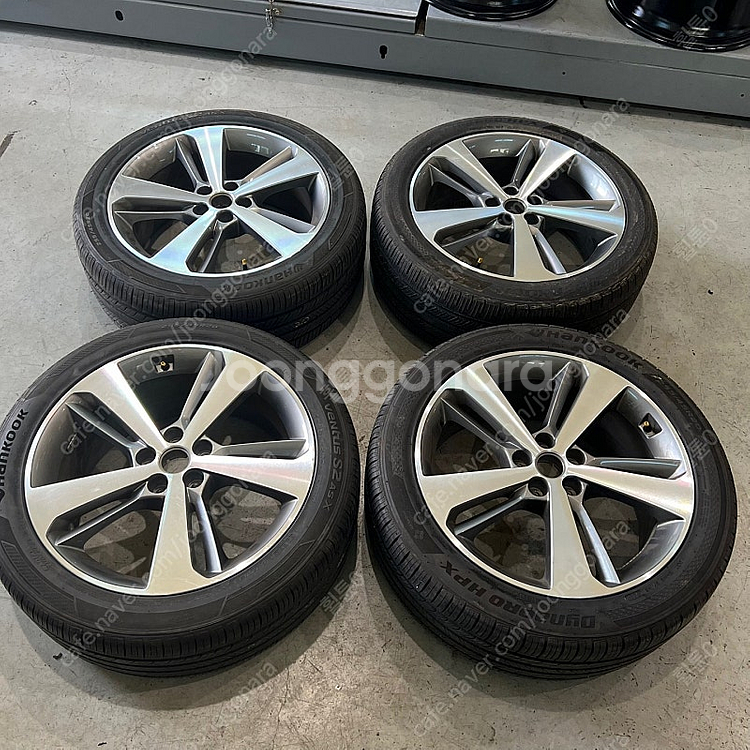 [ 제네시스 ] GV80 20인치 중고 휠 타이어 팝니다.--0