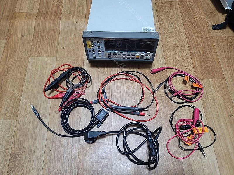 FLUkE 8846A 멀티미터 판매합니다.--1