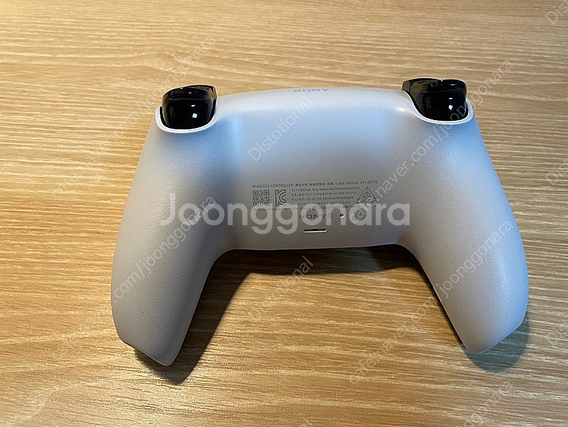 듀얼센스 PS5 패드 및 가교 PS4 패드 미사용품 판...--3