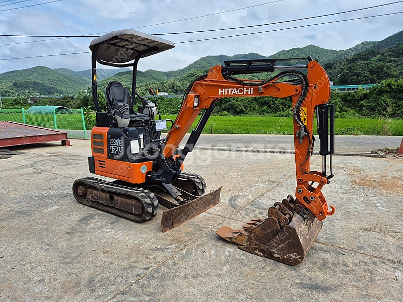 신품집게 무상장착 2017년 히타치 ZX17 중고굴삭기--4