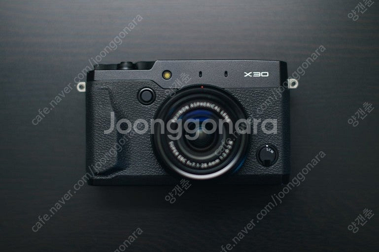 후지 x30 구합니다.--0