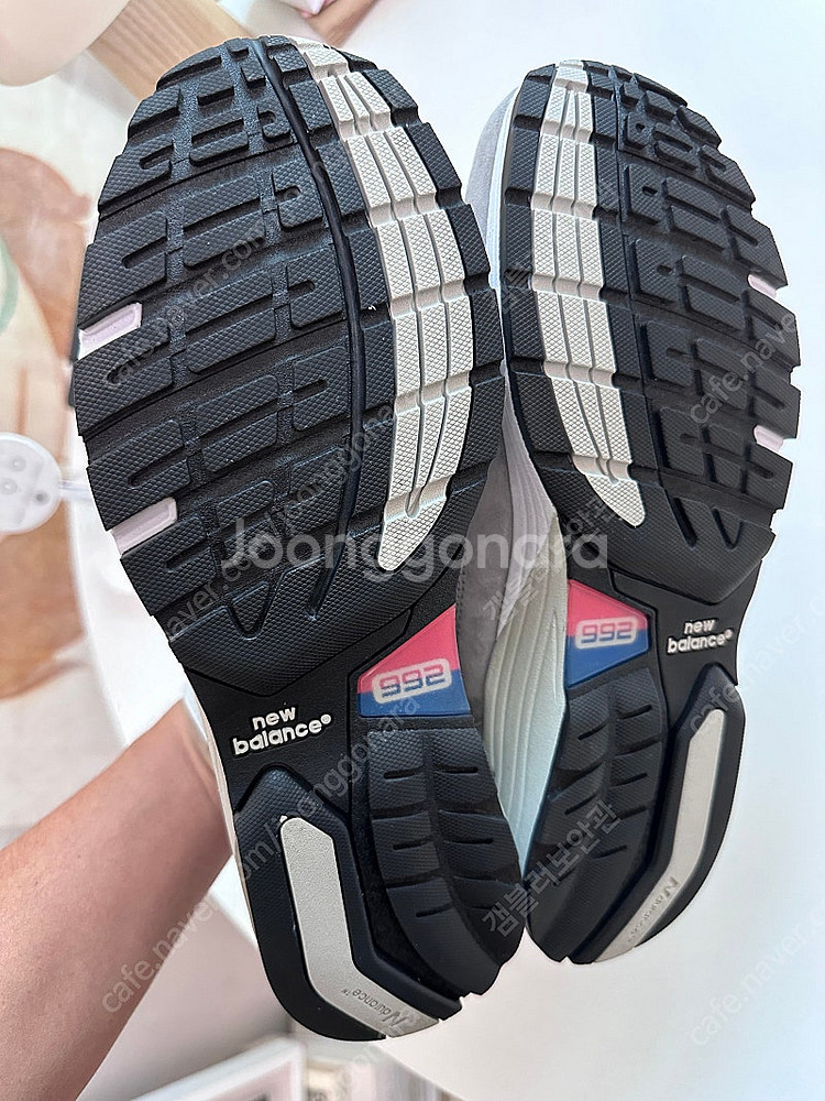 [신품] 뉴발란스 992 US9 270mm 팝니다.--8