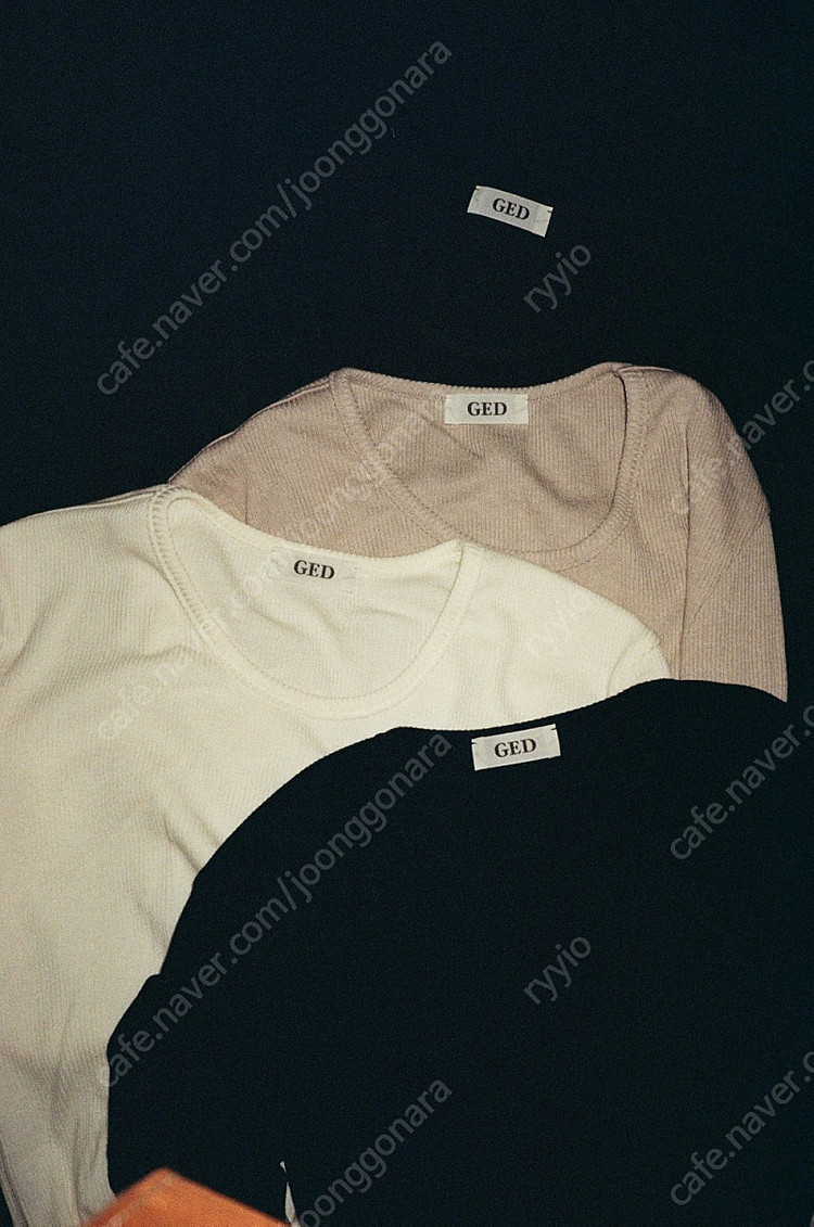 GED(게드) RIBBED SLIM T-SHIRT- gray--3