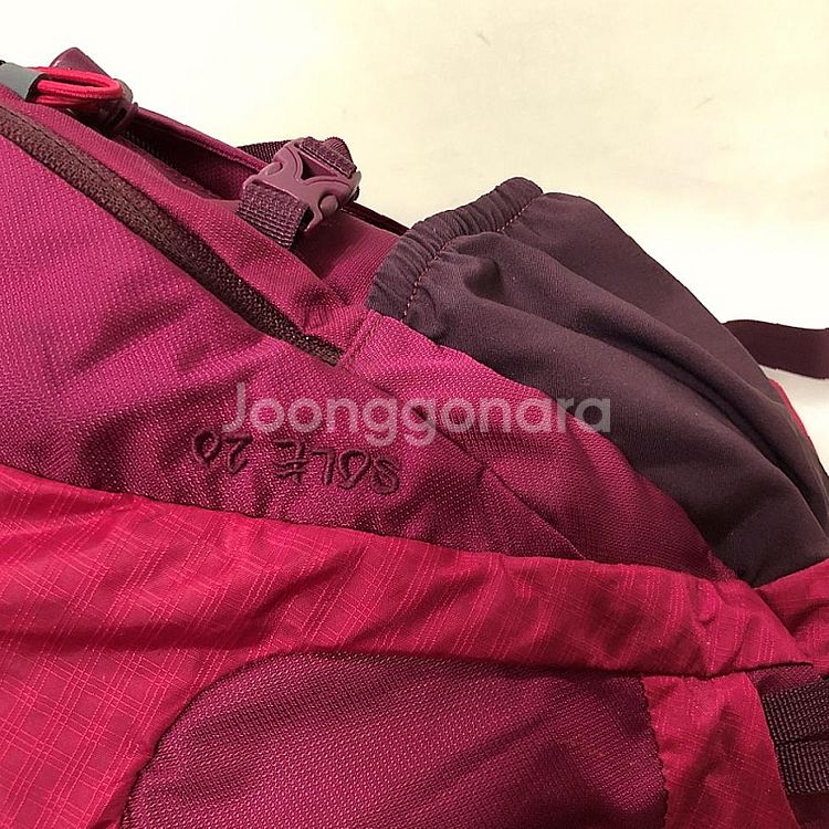 코오롱 등산배낭 20L--3
