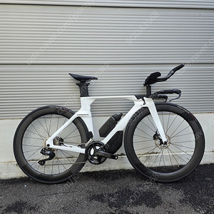 오베아 오르두 M30ILTD XS TRIATHLON 105 Di2 완성차 판매합니다.