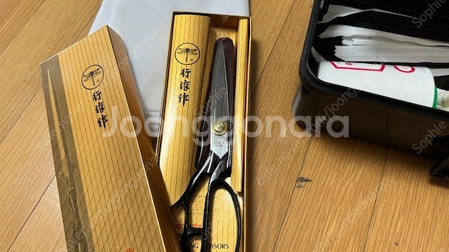 패션디자인과/패디과/의류학과 공구함 좌수용 가위--3