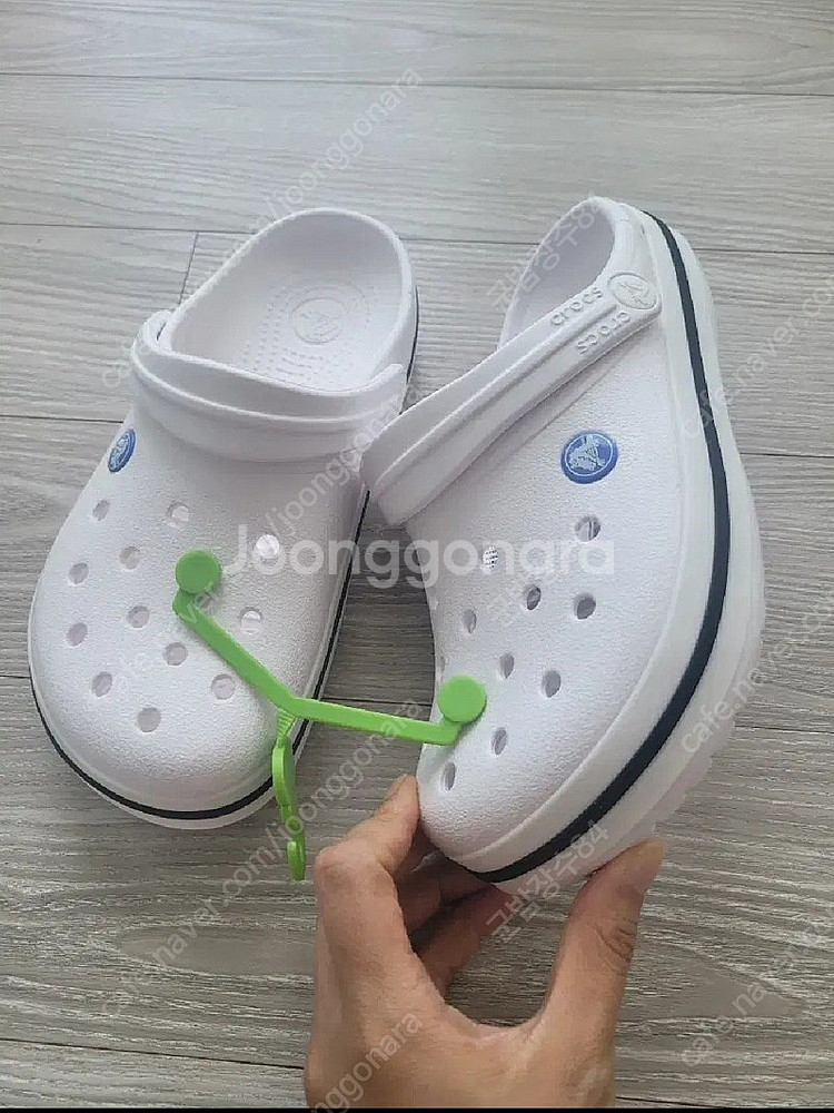 크록스 새상품 바야밴드 클로그 250--0