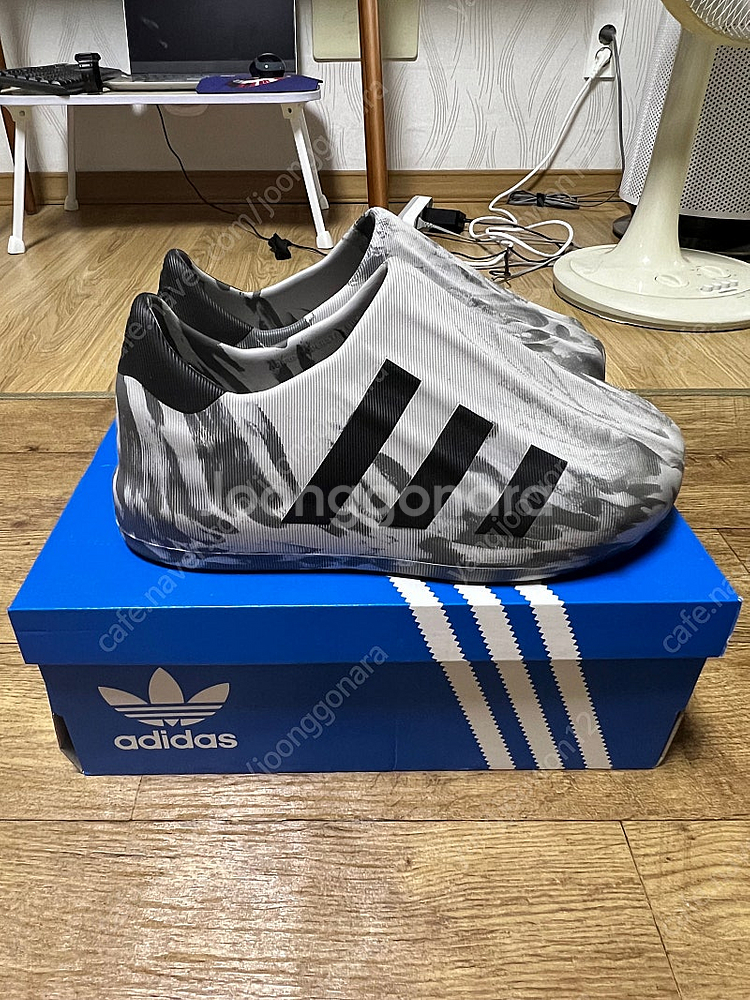 아디폼 슈퍼스타 클리어 그래닛 265--0