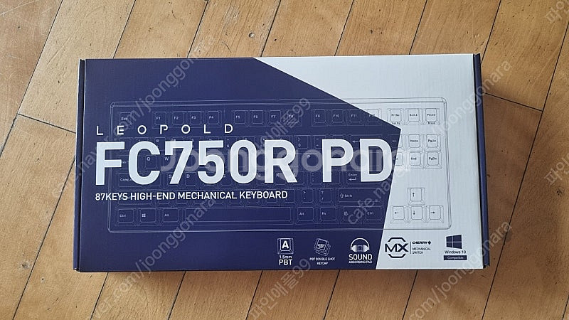 레오폴드 FC750r PD 네이비--0