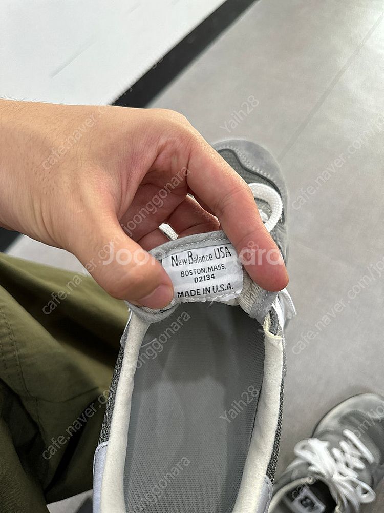 뉴발란스 990v1 그레이 화이트--3