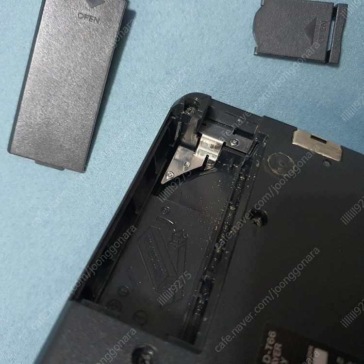 소니 디스크맨 D-T66 시디플레이어 부품용--9