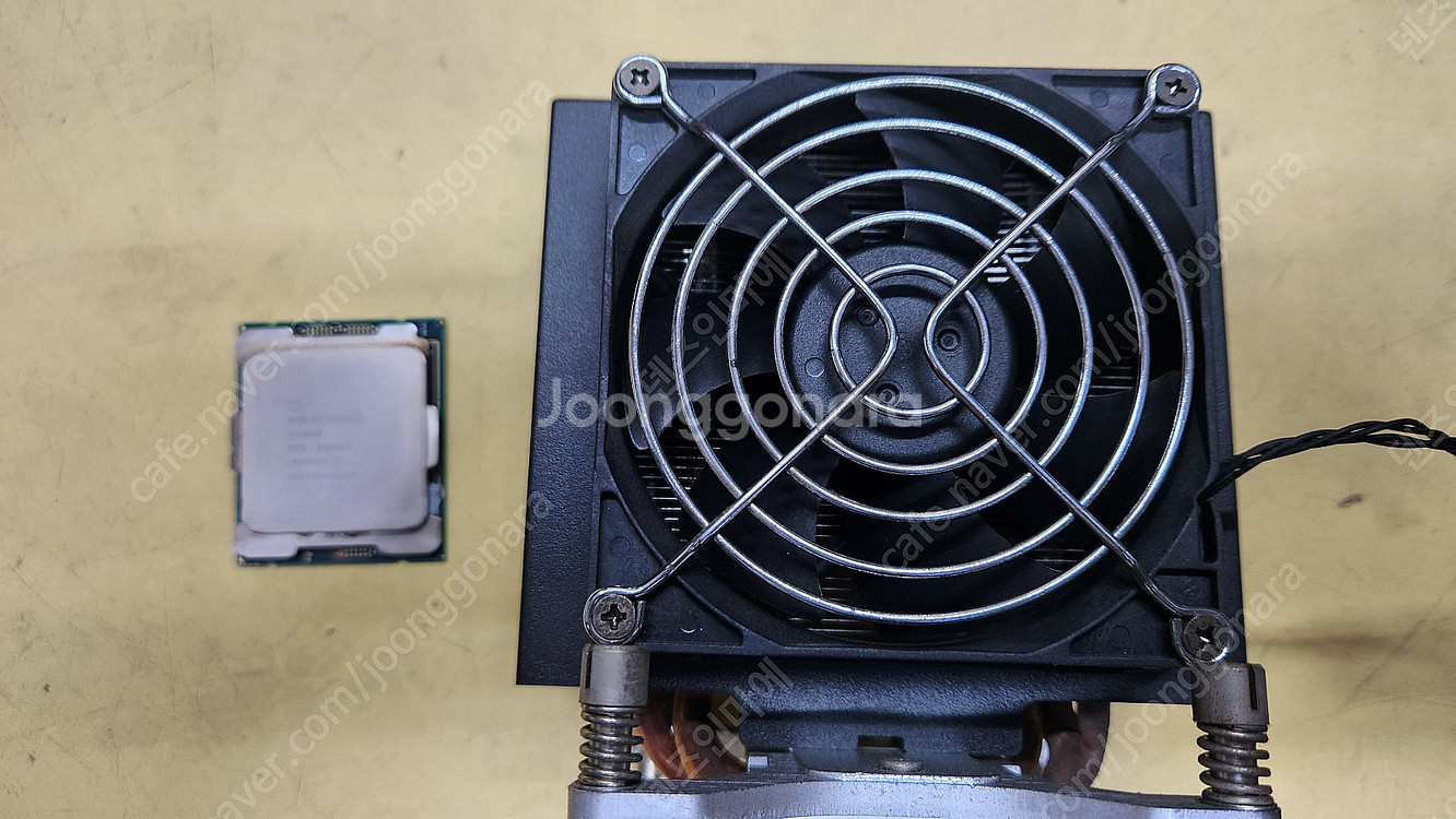 미사용하는 여러 종류 INTEL CPU 판매합니다.(테...--1