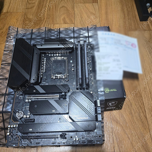 Z790 토마호크 + 커세어 벤젠스 32GB