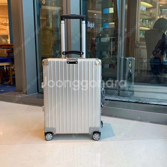 (실사포함 2종)리모와 클래식 알루미늄 캐빈 체크인 캐...--1