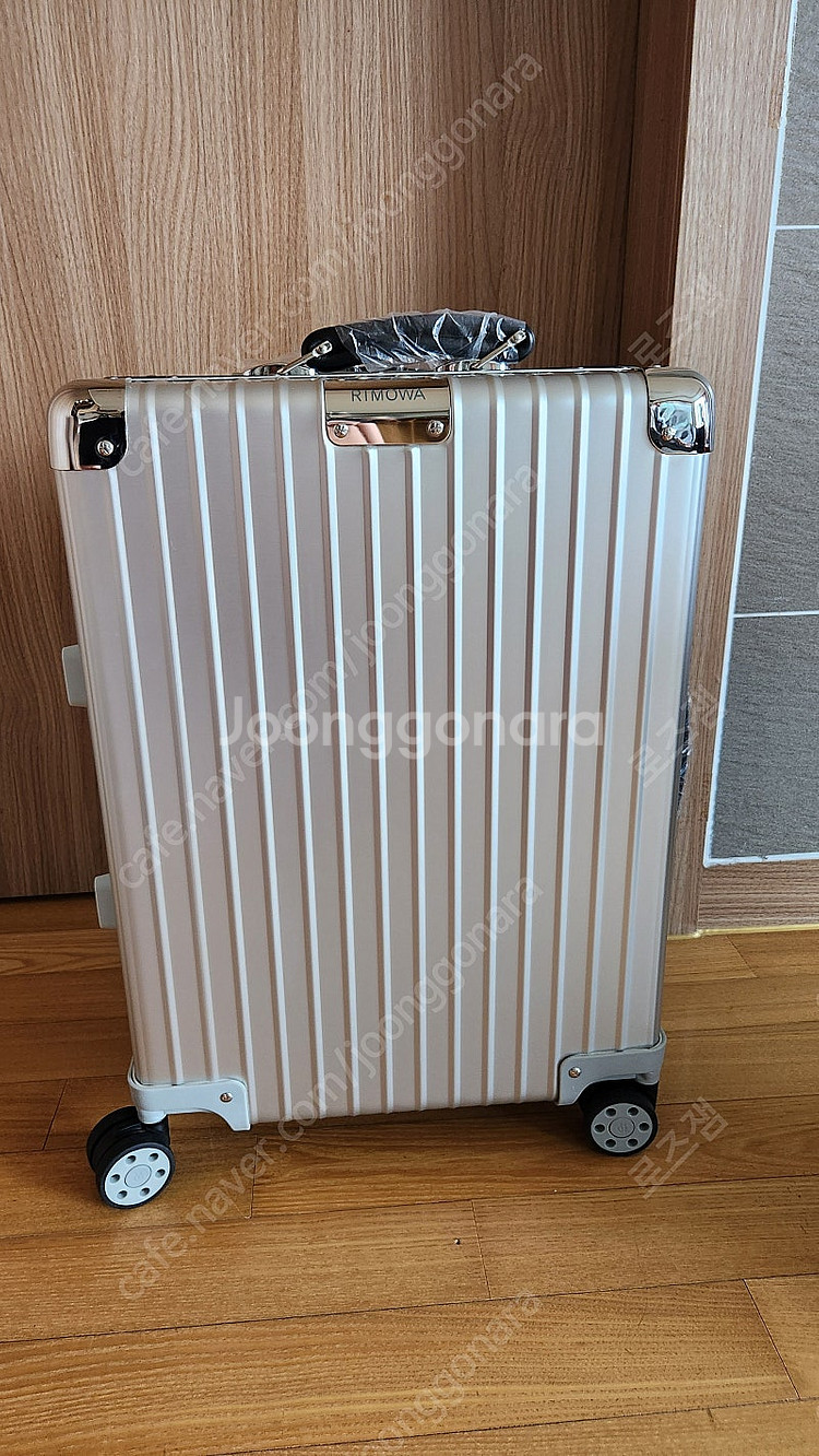 (실사포함 2종)리모와 클래식 알루미늄 캐빈 체크인 캐...--7