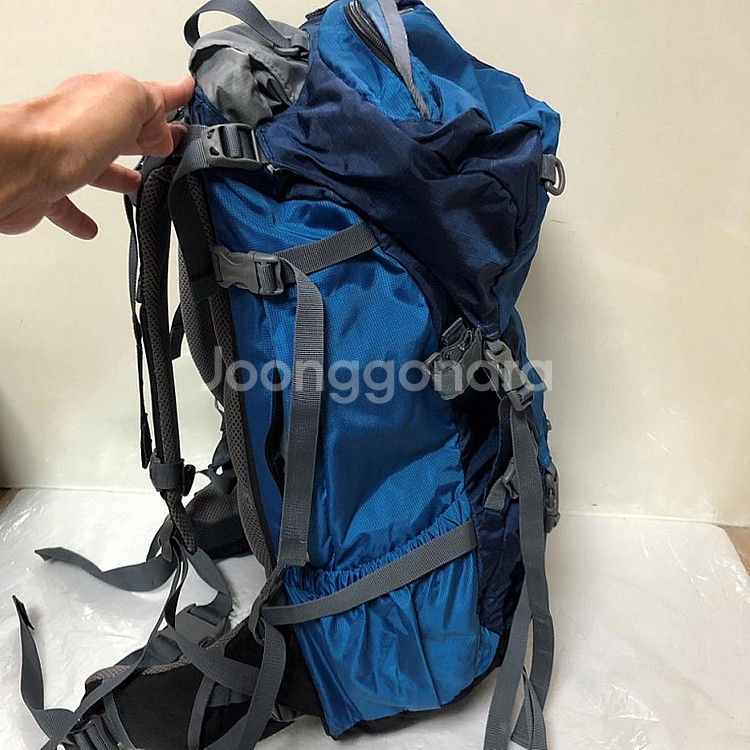도이터 등산배낭 35+10L--1