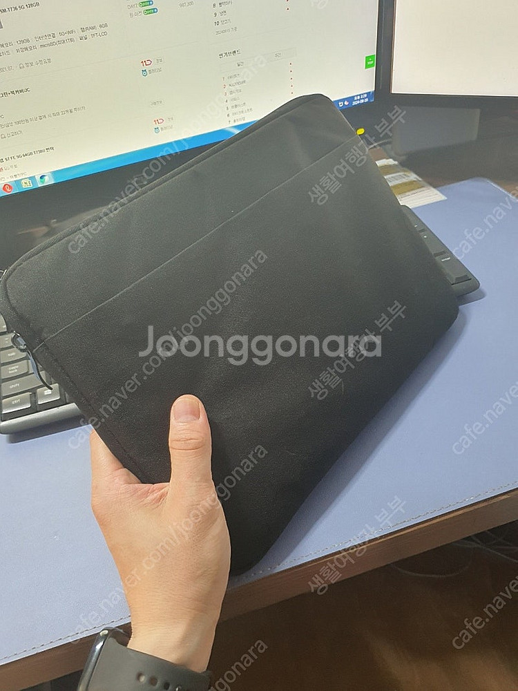 갤럭시탭 S7 FE 5G 125G 팝니다 (정품 키보드...--1