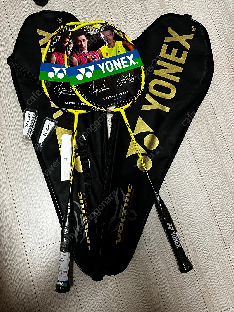 요넥스 볼트릭 E-Tune & 가방 & 셔틀콕