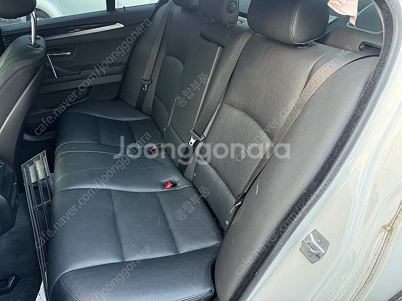 BMW F10 520D 후기형 부품차 각개합니다 조수석...--5