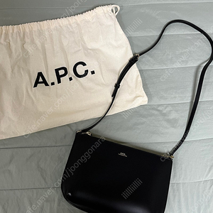 아페쎄 APC 사라백