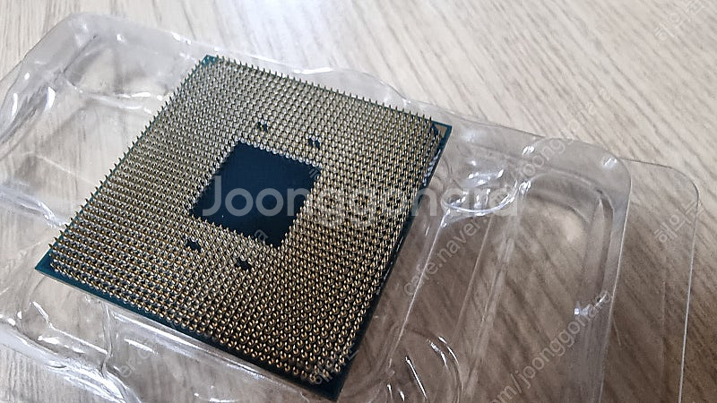 [판매] AMD 라이젠 3700X CPU 팝니다. (정...--2