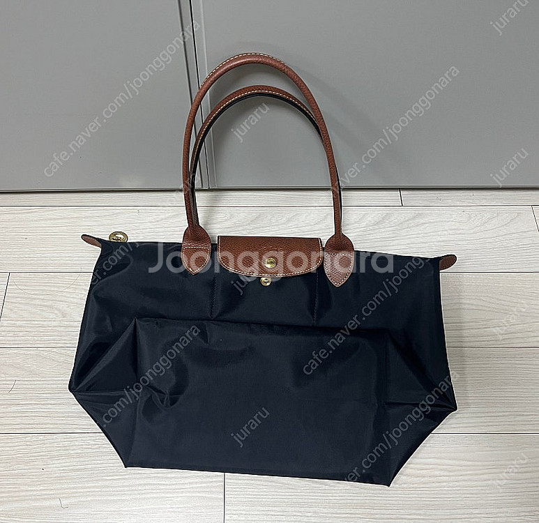 롱샴 르 플리아쥬 오리지널 토트백 M 블랙--3