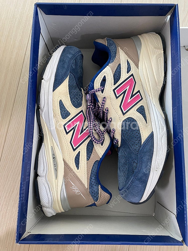 뉴발란스 신발 팝니다(중고) 990v3 kith 등--1