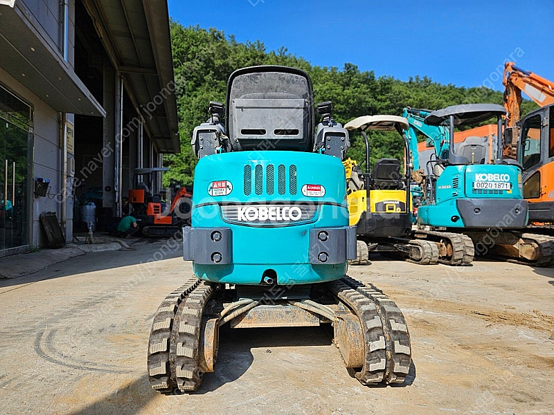 중고미니굴삭기 코벨코 SK12 2019년식 740시간 ...--2