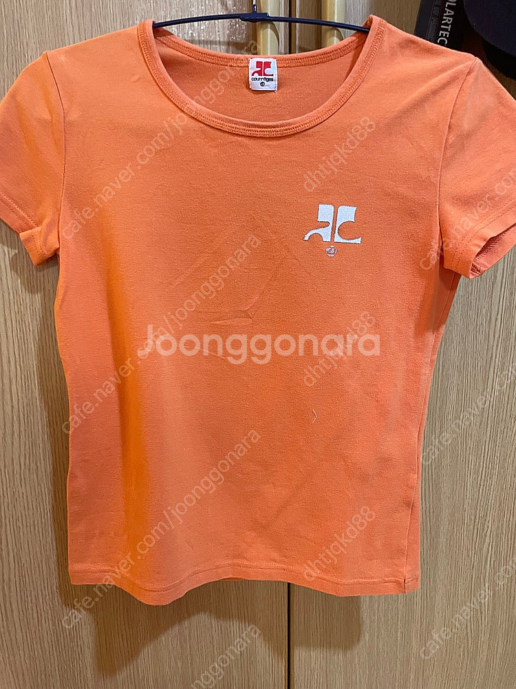 급)꾸레쥬 빅로고 반팔티 38사이쥬 상태완전좋음--1