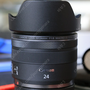 캐논 RF 24mm f1.8 stm 렌즈 팝니다