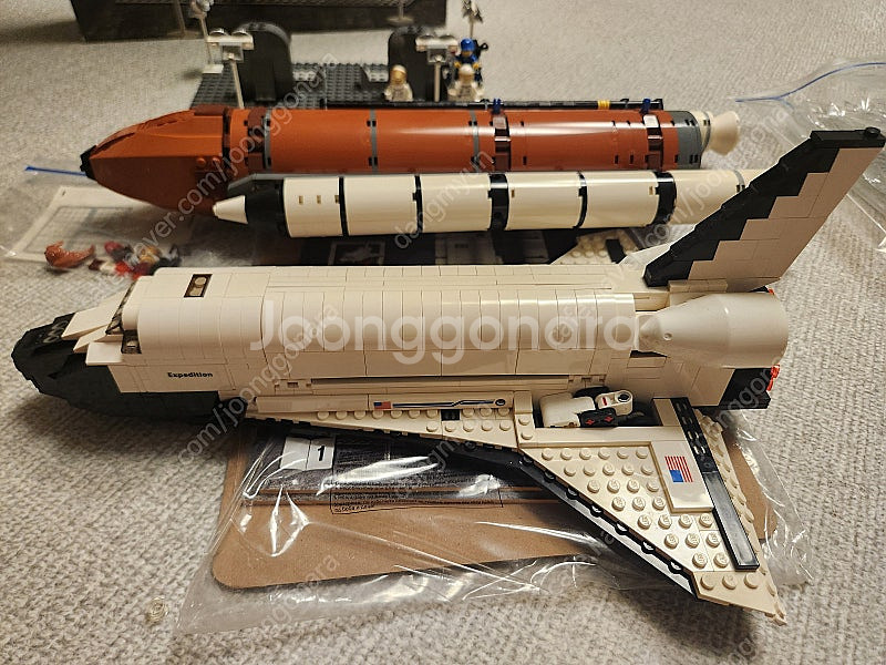 레고 10231 우주왕복선 팝니다.--8