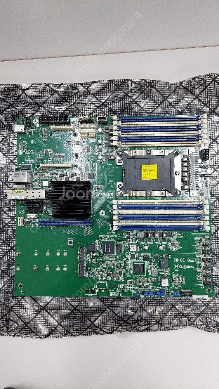 Xeon CPU 8171m 애즈락랙 x7p-mb--0