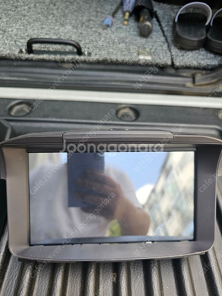 코란도스포츠 상단매립제 및 파인드라이브 네비 팝니다--1