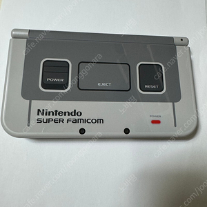 닌텐도 New 3DS XL LL슈퍼패미콤 에디션팝니다