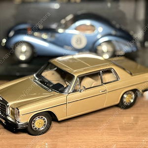 1:18 Autoart Benz 280C Gold