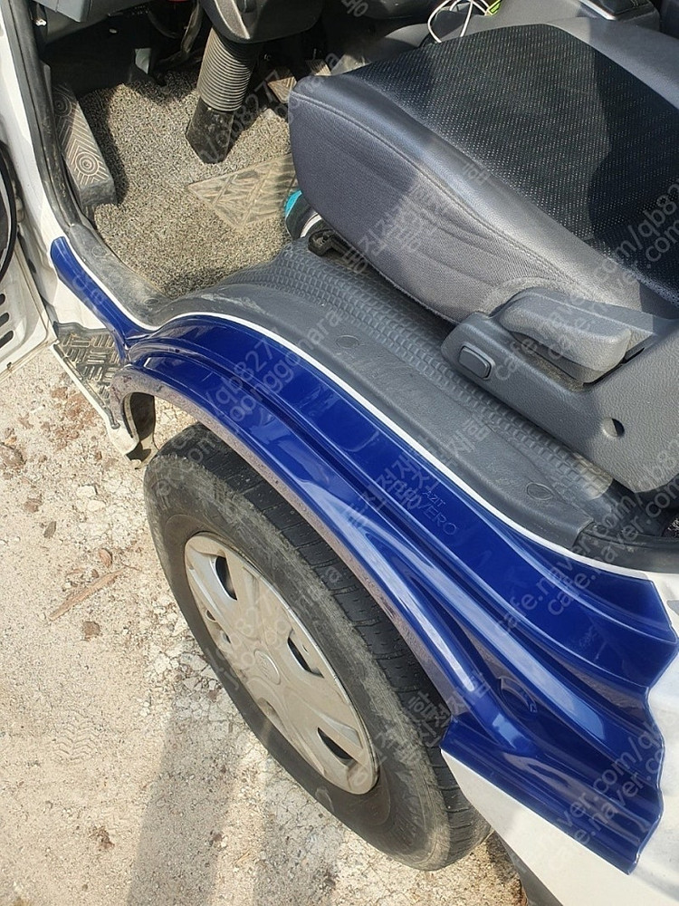 동진적재함 포터2 정품 청색 백색 적재함문짝 적재함날개 뒷문짝 판매합니다 ​현대 기아 대우 화물차 봉고3 포터2. ... 이미지