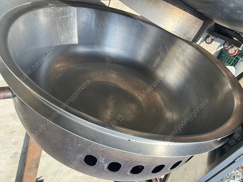 회전식 대용량 국솥 lng용 팝니다--1