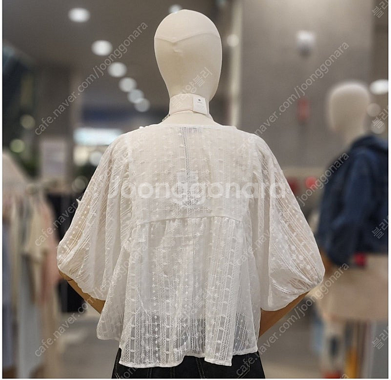 트렌드컬렉션 베이비돌 블라우스 TRBL24541 (새상...--2