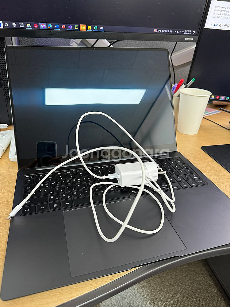 갤럭시북3 프로 NT960XFT-A51A 상태 좋음! ...--1