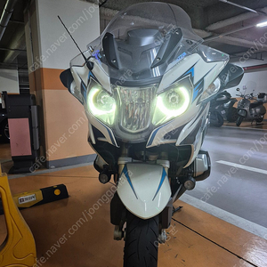 <의정부> bmw r1250rt 거의 풀옵션인 흰색차량 팝니다.